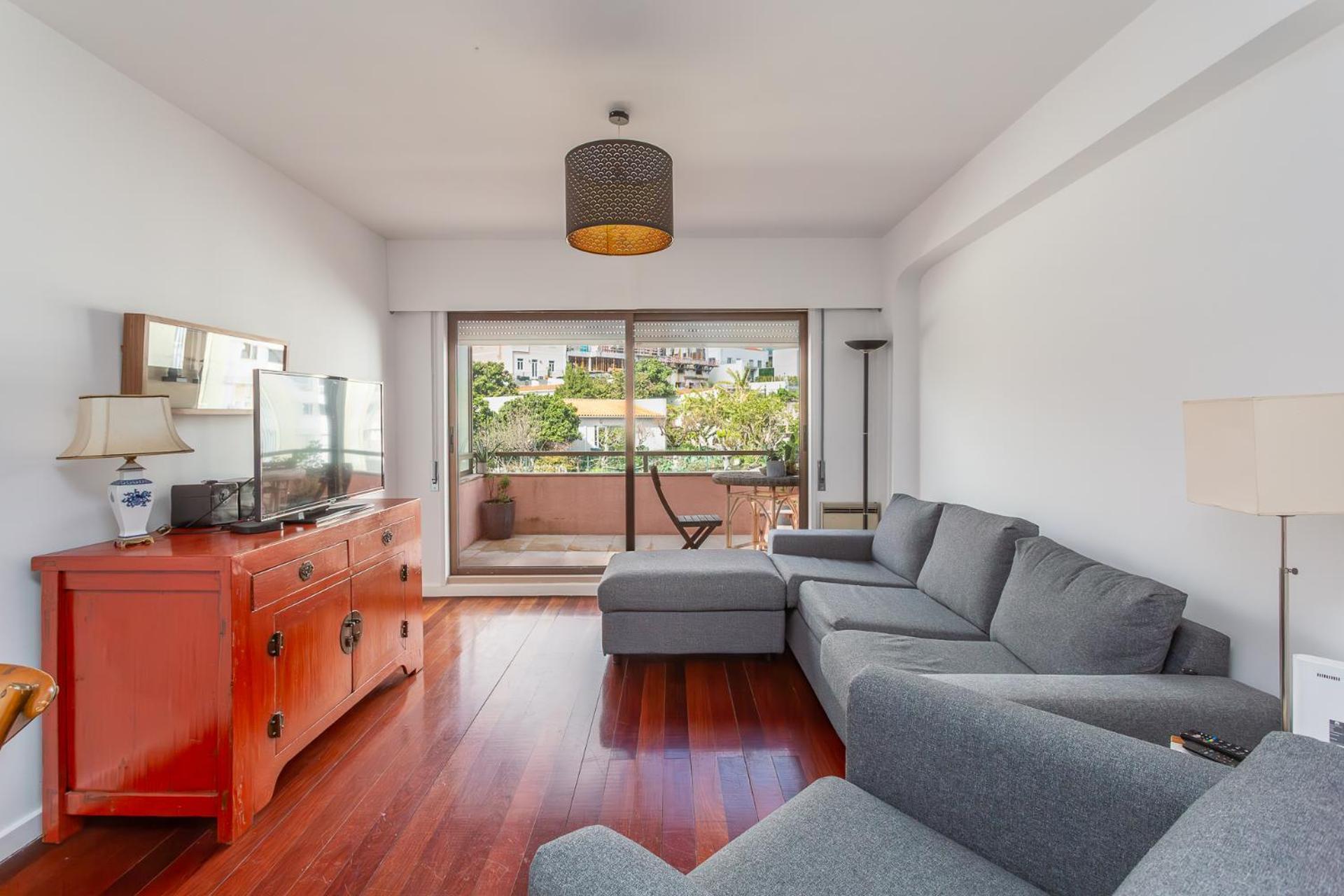 1 * Lisbon