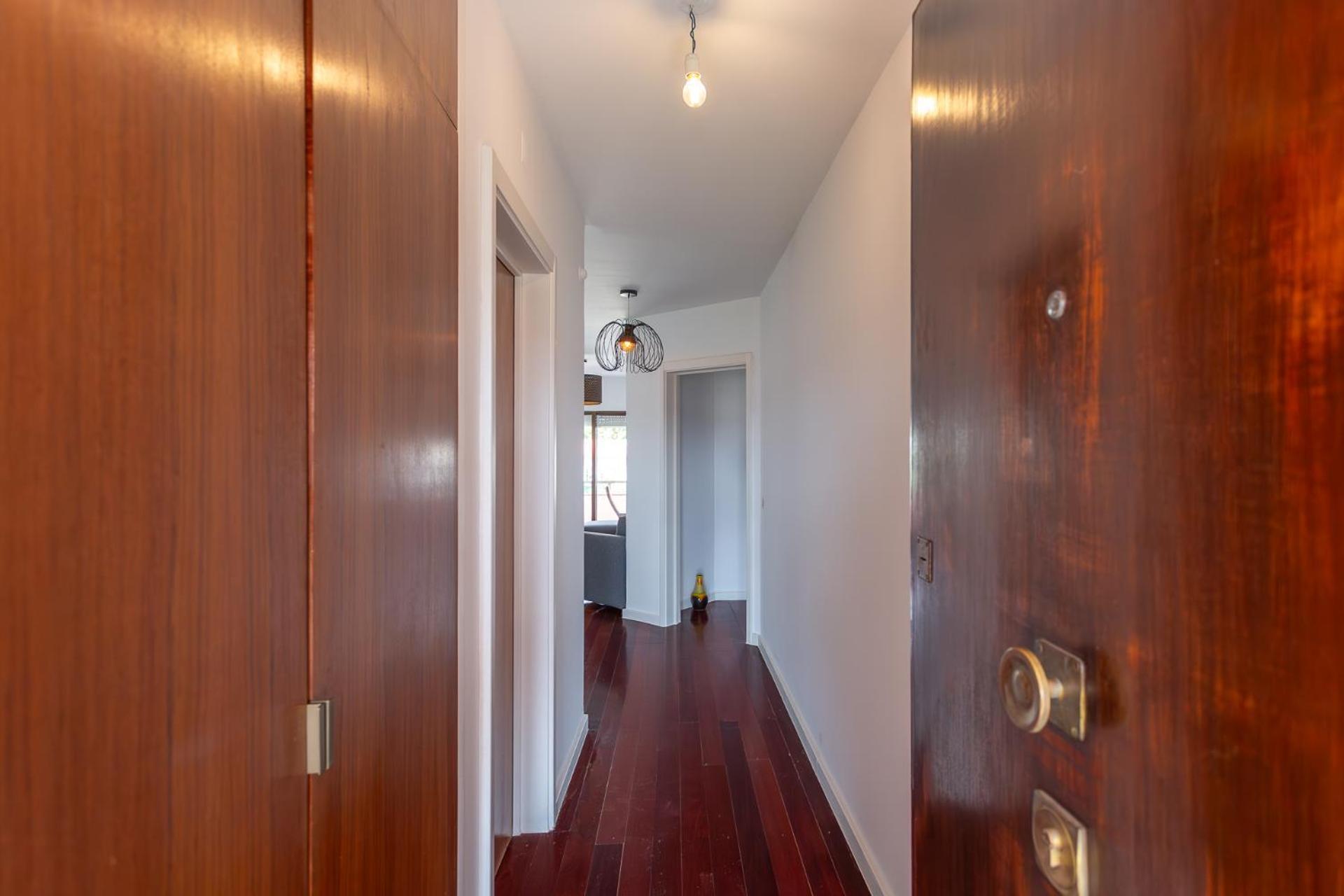 1 Apartment